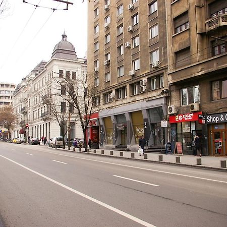 Cozy Old Town Apartment - Free Minibar Бухарест Экстерьер фото